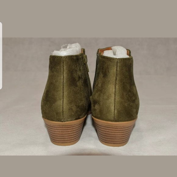 NWB SODA Western Ankle Bootie Chunky Block Heel - Picture 6 of 8